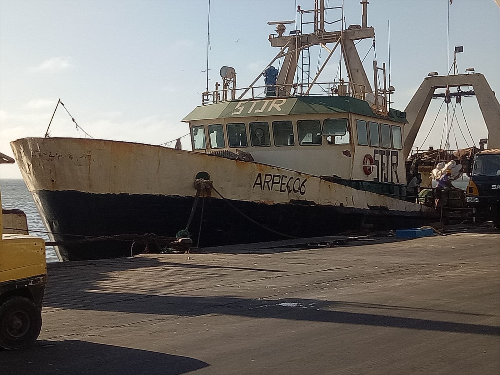 Navire ARPECO 6 au port de Nouadhibou